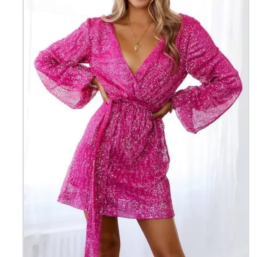 Hello molly size small pink
